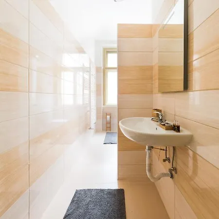 Boheme Three * 布拉格