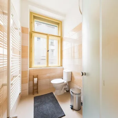 Apartamento Boheme Three *